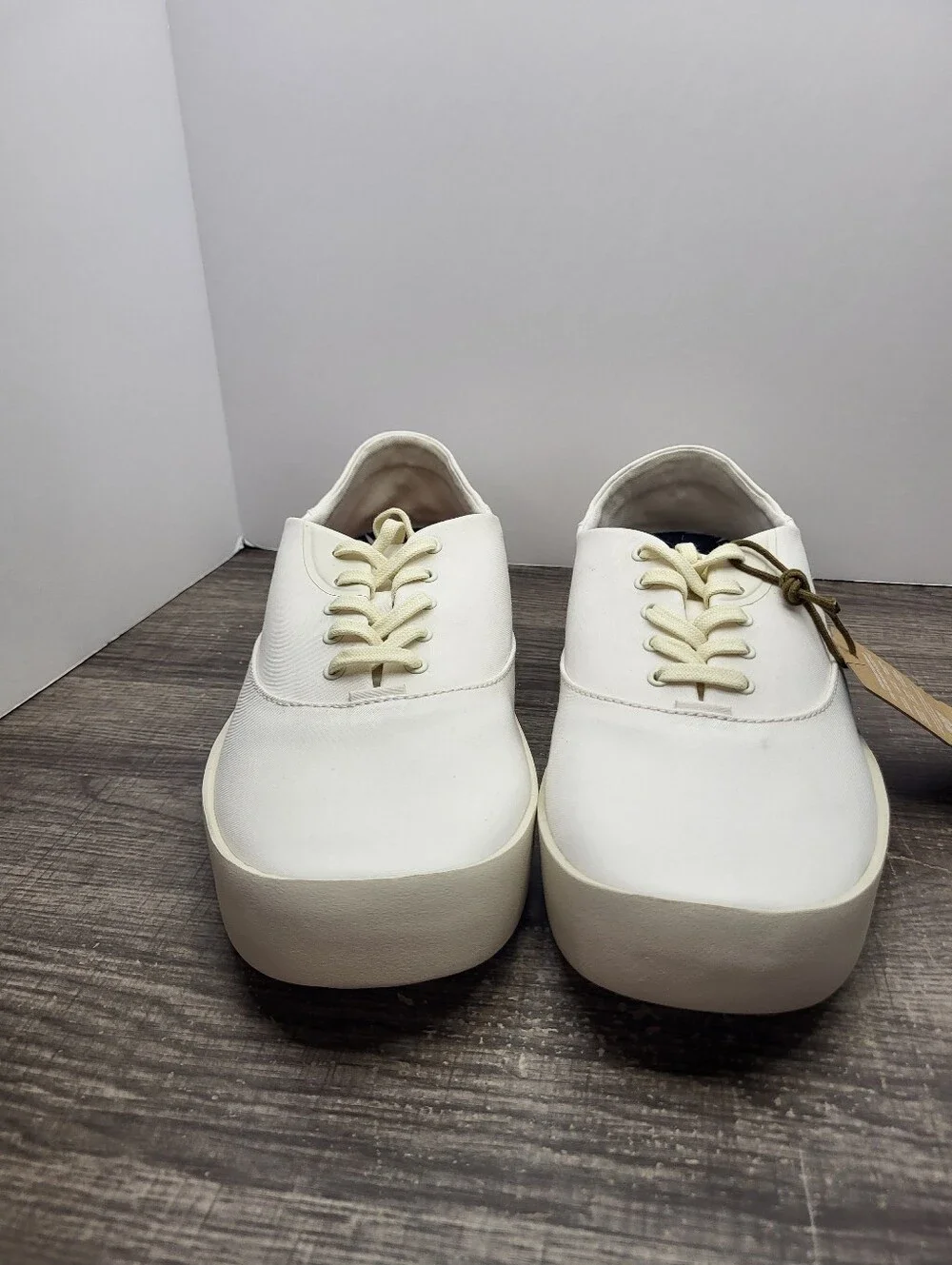 OluKai Tradewind Canvas Casual Sneakers Mens Size 11 Off White New_4